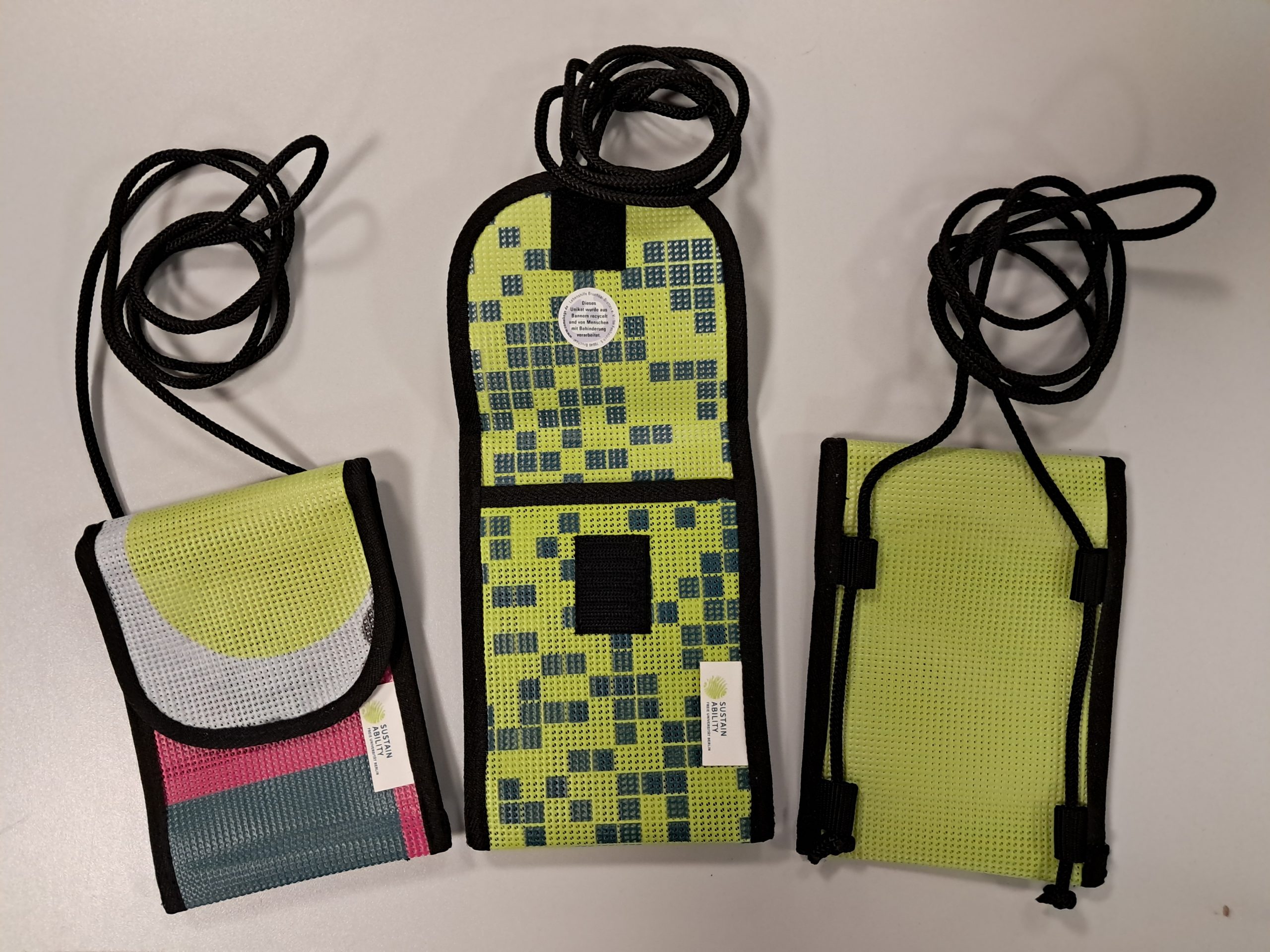 Handytasche/Brustbeutel aus Mesh (Upcycling-Produkt ab 20